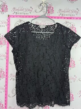 Van Heusen tshirt tee Black Floral Lace Short Sleeve Top